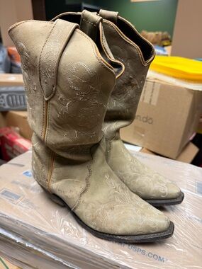 Embroidered Suede Cowboy Boots - Taupe